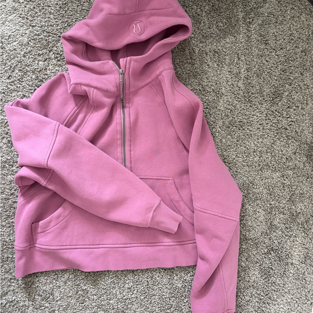 Lululemon Cropped Scuba Velvet Dust